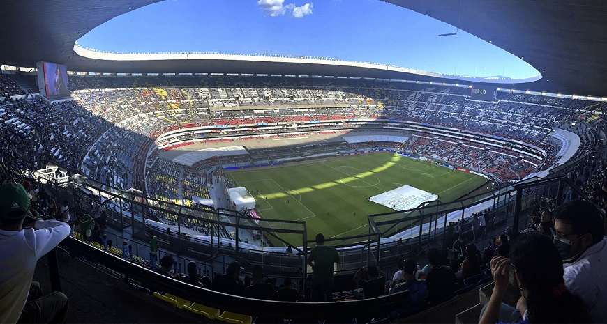  Estadio Azteca (Ciudad de México, México)